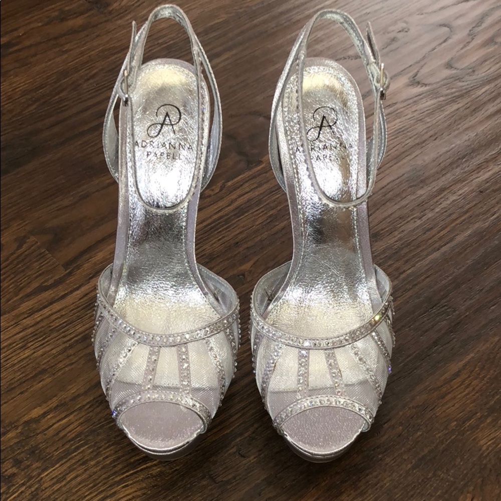 New Adrianna Papell Simone Heels